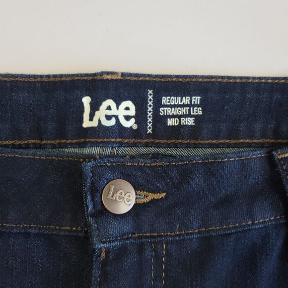 Lee Plus Size Jeans Women's Size 20P Regular Fit Straight Leg Mid Rise Blue - Picture 4 of 14